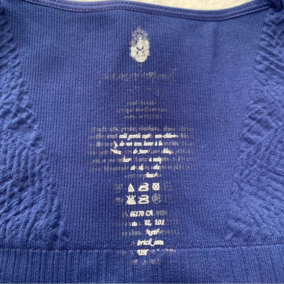 Free People Movement Good Karma Tile Textured two piece leggings and bra set - Picture 12 of 16